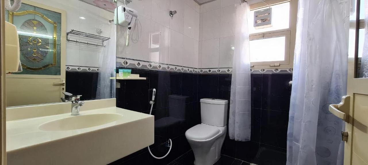 Al Nakheel Hotel Apartments Ras al-Khaimah Exteriör bild
