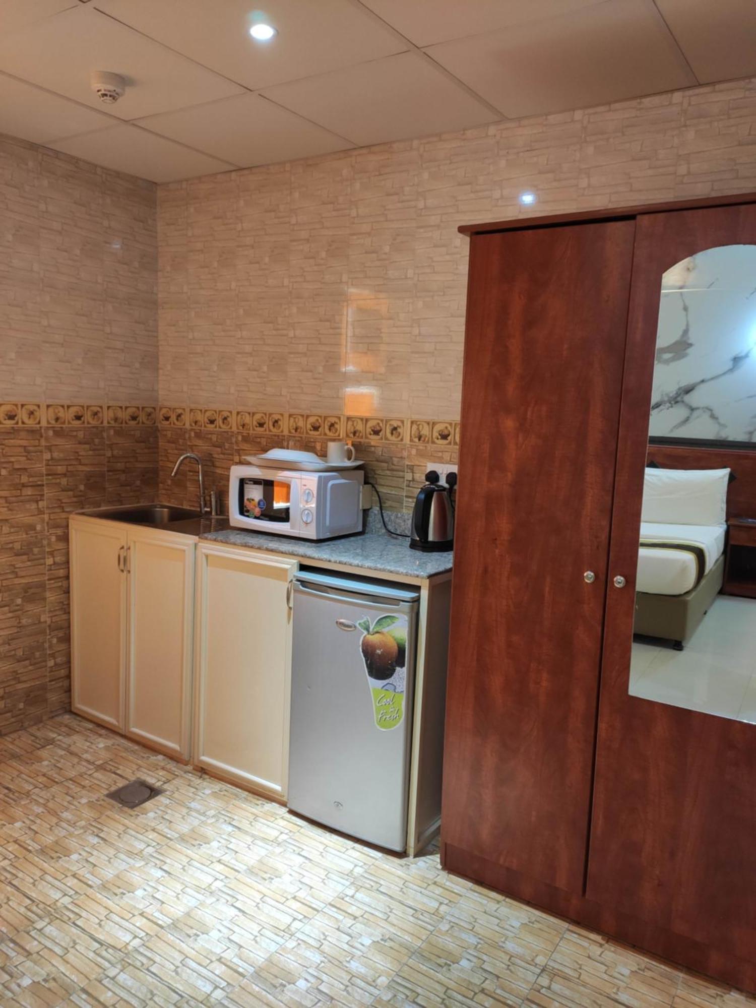 Al Nakheel Hotel Apartments Ras al-Khaimah Exteriör bild