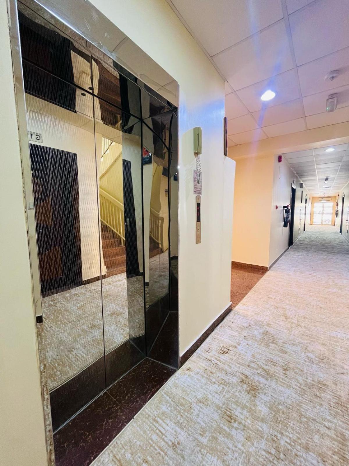 Al Nakheel Hotel Apartments Ras al-Khaimah Exteriör bild